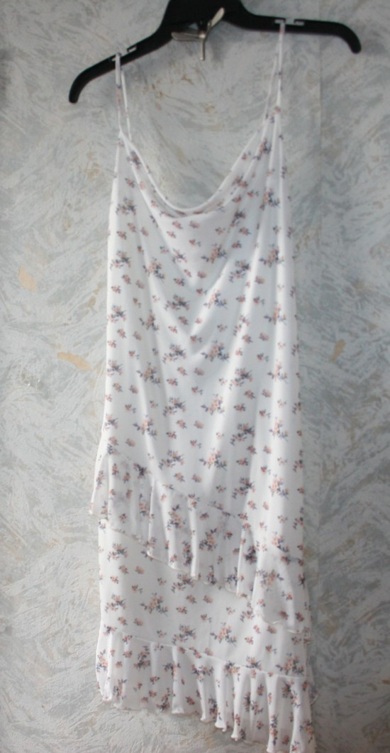 Mesh sexy summer dress.Size Medium.White floral.Straps.Sleeveless.Ruffled.Lined