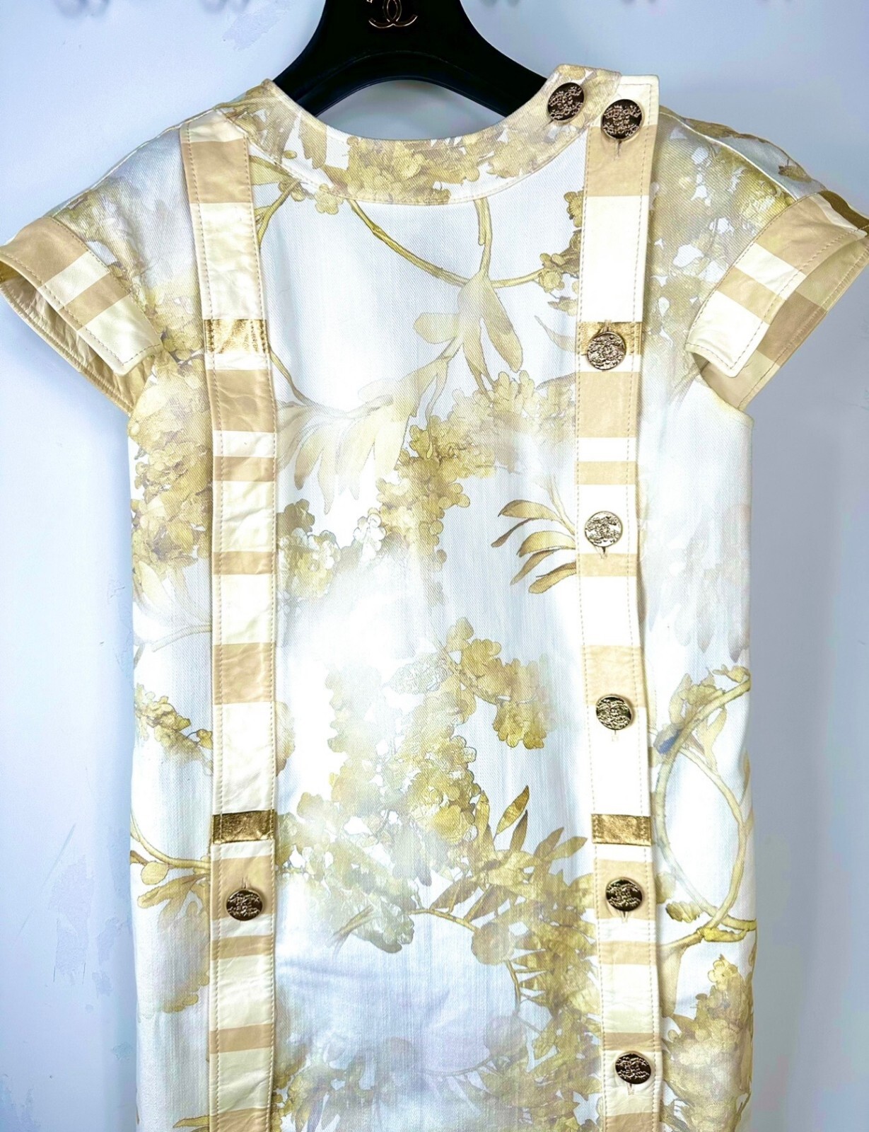 New Chanel 2018 Greece White Denim Gold Leather Mini Dress 34 36 2 4 Logo 18c S