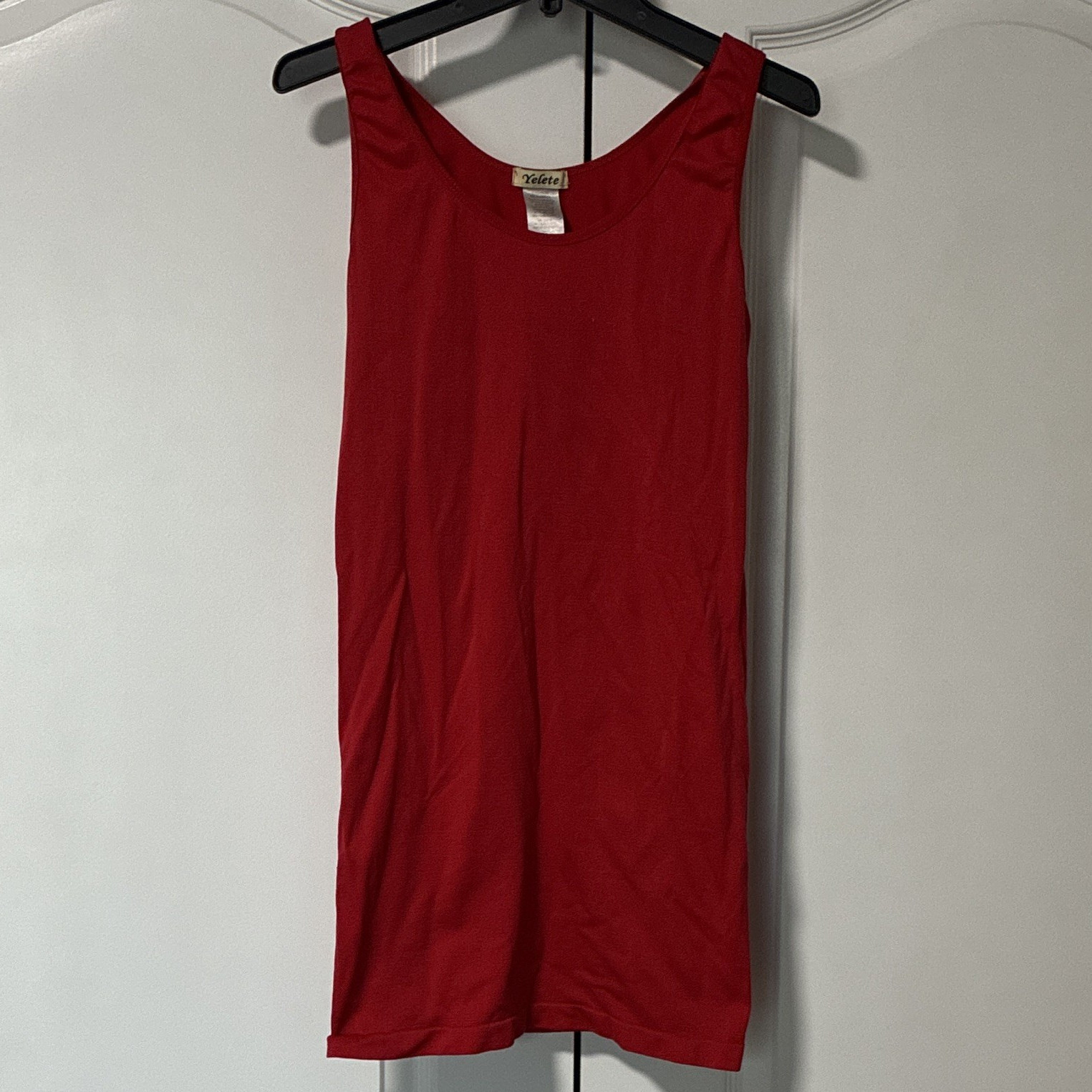 Yelete Red Bodycon Mini Dress One Size Scoop Neck Sleeveless Stretch Knit