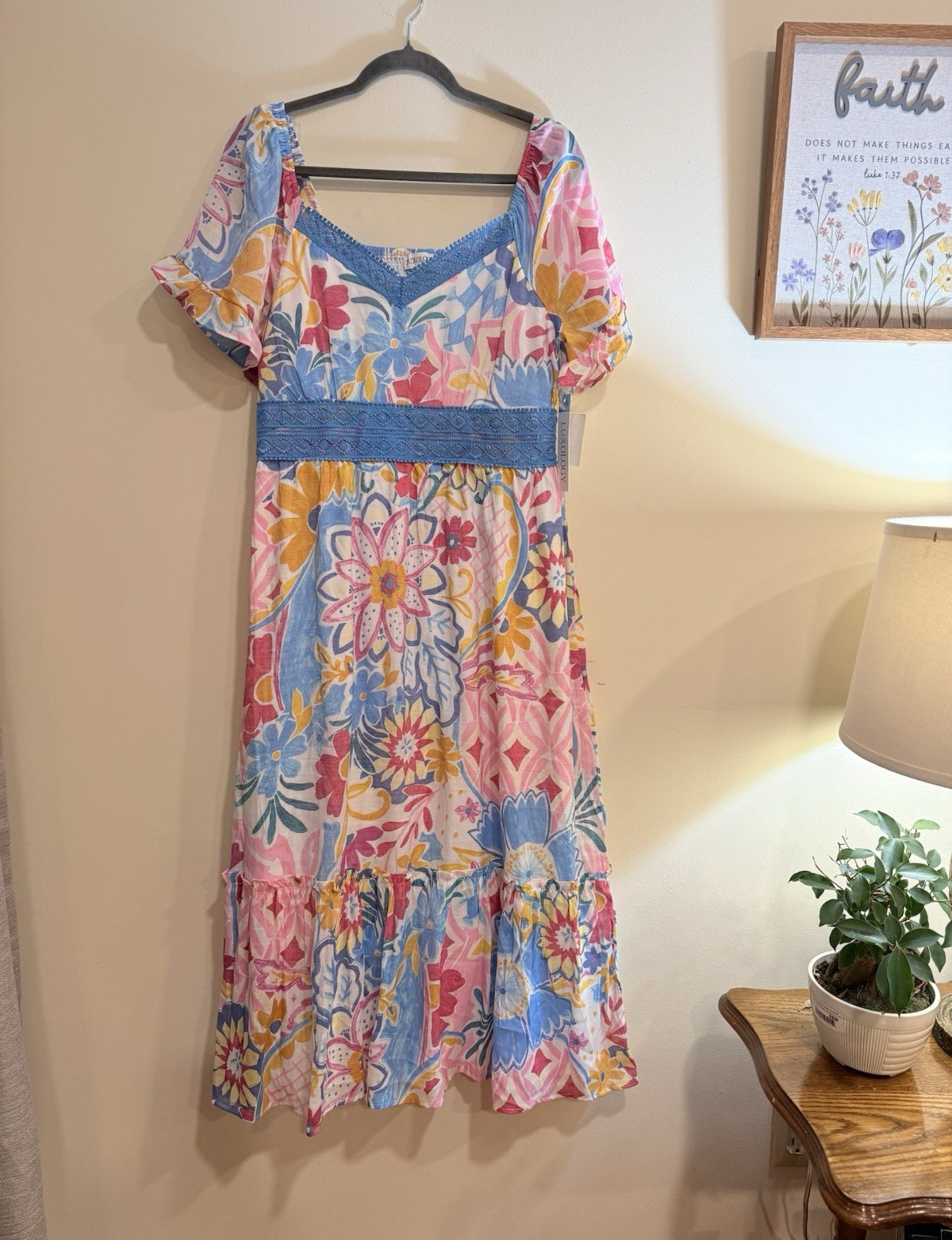 Luxology Women’s L Multicolor Floral V-Neck Short Sleeve Smocked Maxi Dress