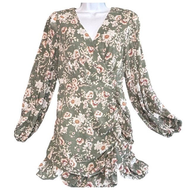 Everly Grey Sage Green Floral Long Sleeve Faux Wrap Ruffle Mini Dress Small NWT