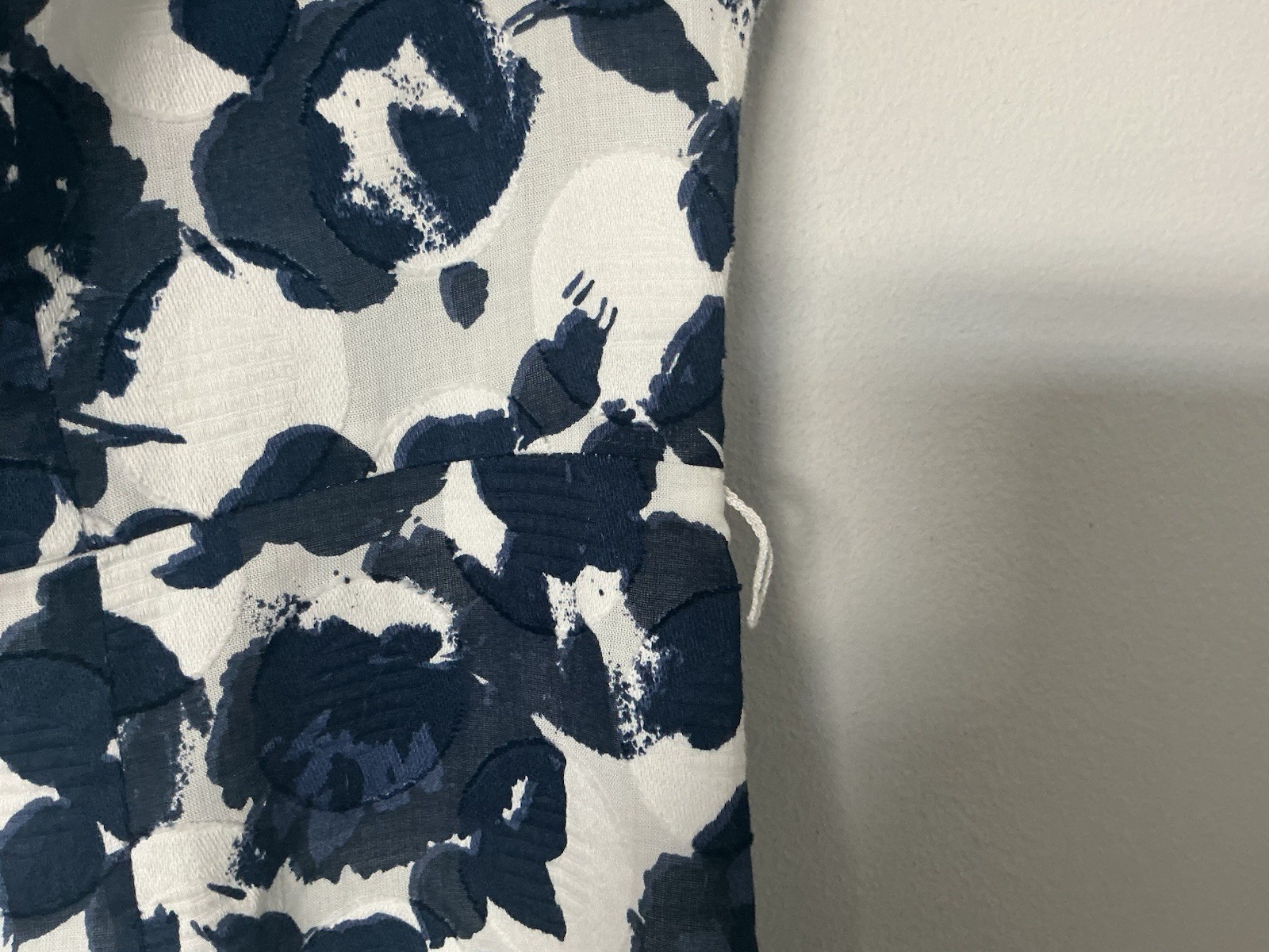 Precis Size 14 Special Occasion Shift Dress Blue Floral V Neck Sleeveless