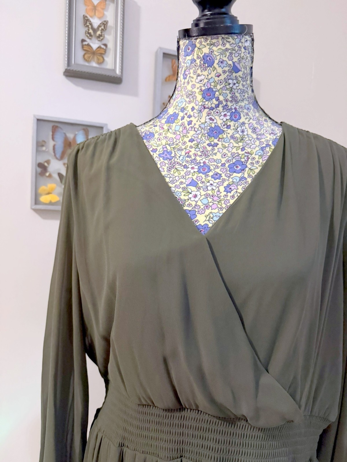 NWT Vince Camuto Women’s L Khaki Green Fit & Flare Faux Wrap Dress w Ruffle Hem