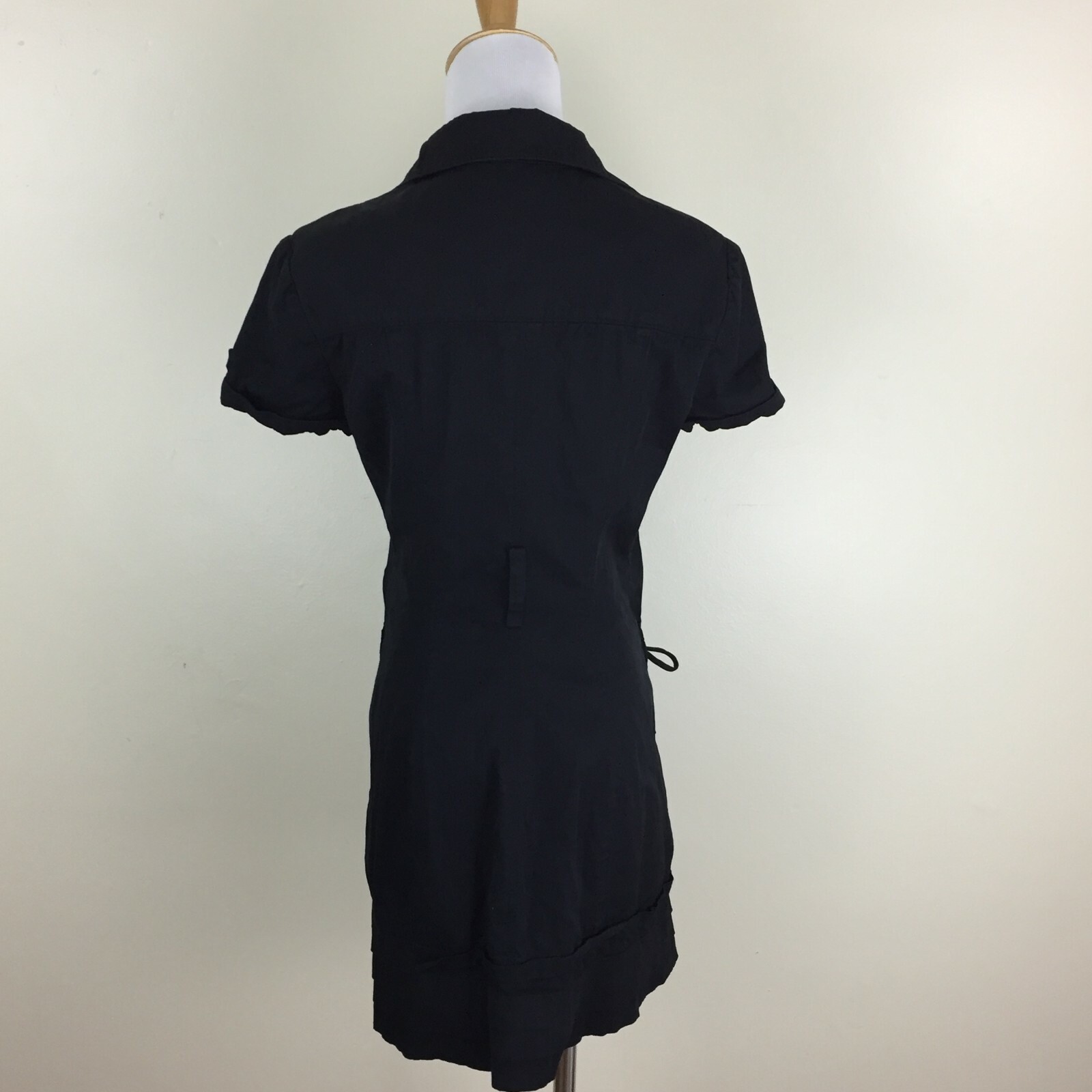 BEBE Black Short Cuffed Sleeve Button Lace Up Pockets Dress Womens sz 4-6
