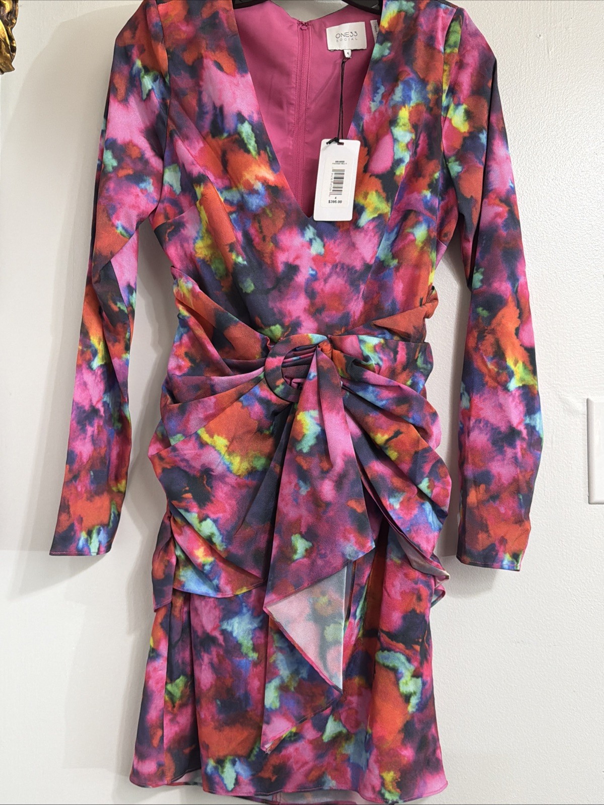 One33 Social Long Sleeve Twist Front Fuchsia Pink Party Dress Size 4 NWT 395