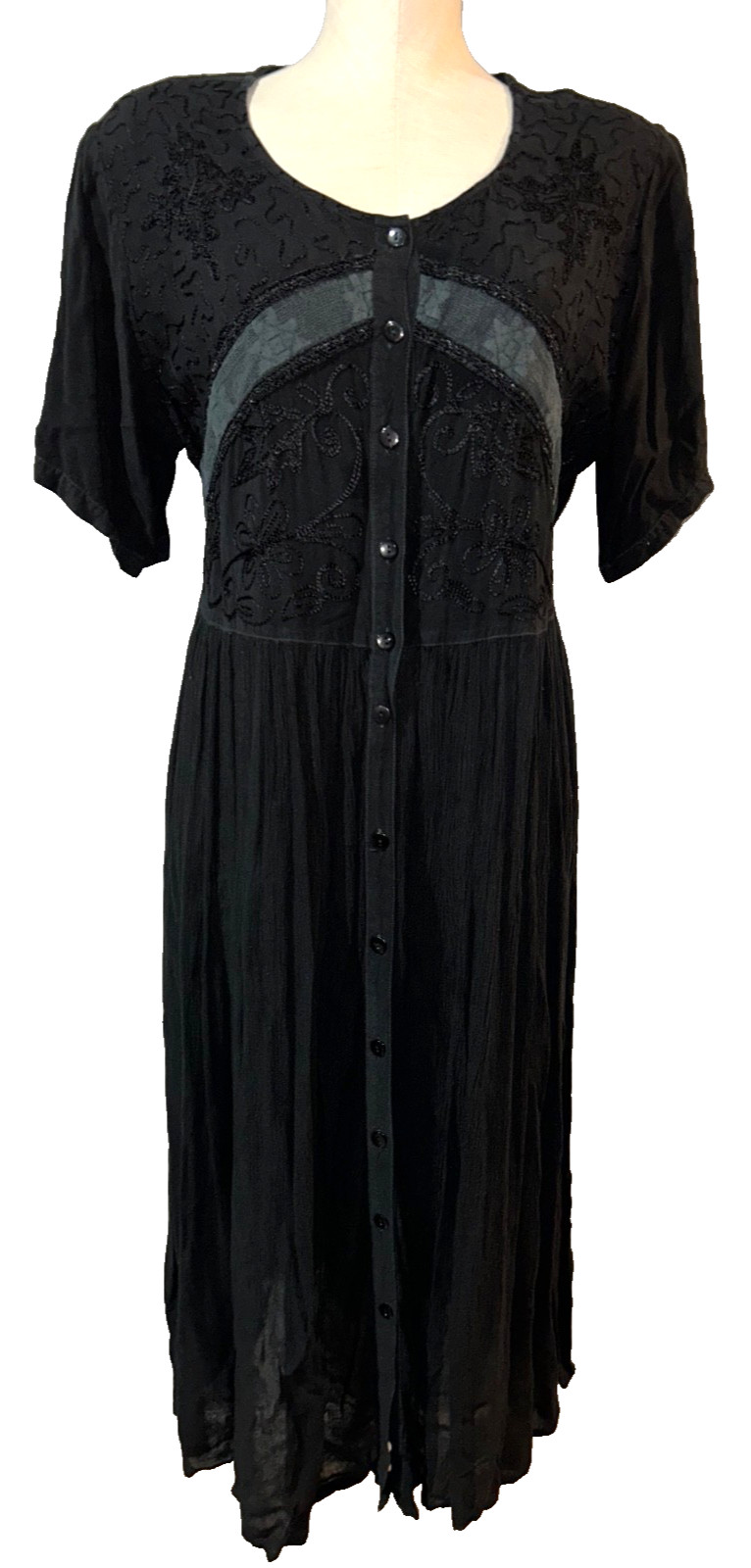 Women’s size 1X Vintage Black Crinkled Embroidered Midi Shirt Dress Whimsygoth