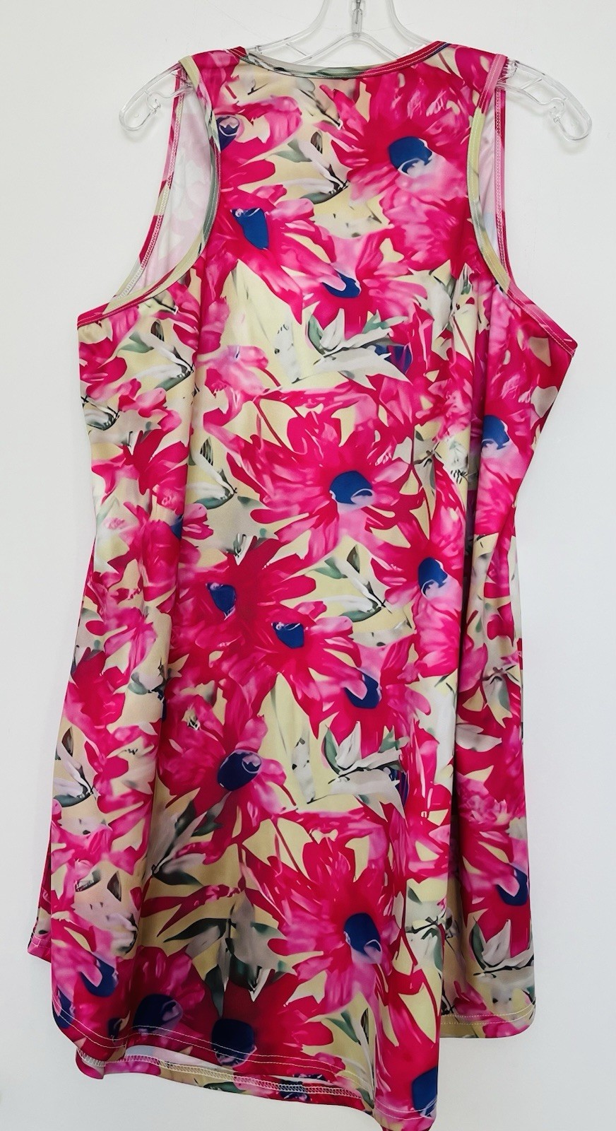 NWOT Women’s 2XL Floral Sleeveless Scoop Neck Stretch Pullover