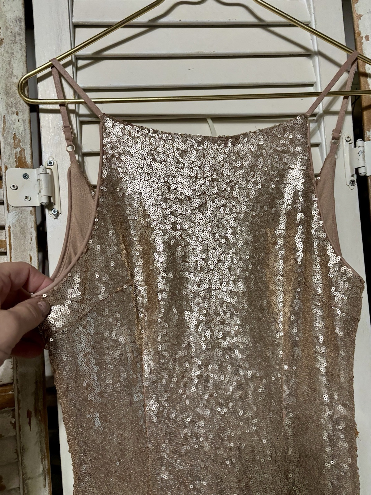 Lulu’s Rose Gold Sequin Sleeveless Open Back High Neck Formal Maxi Gown S