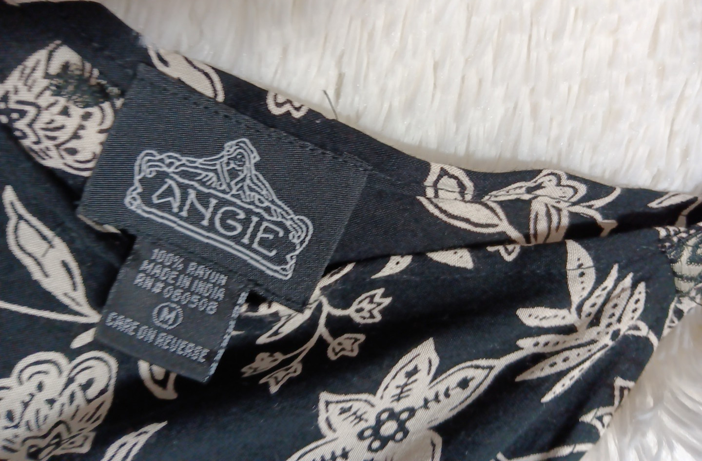 Angie Black and white Boho flower print Jumpsuit size M for woman