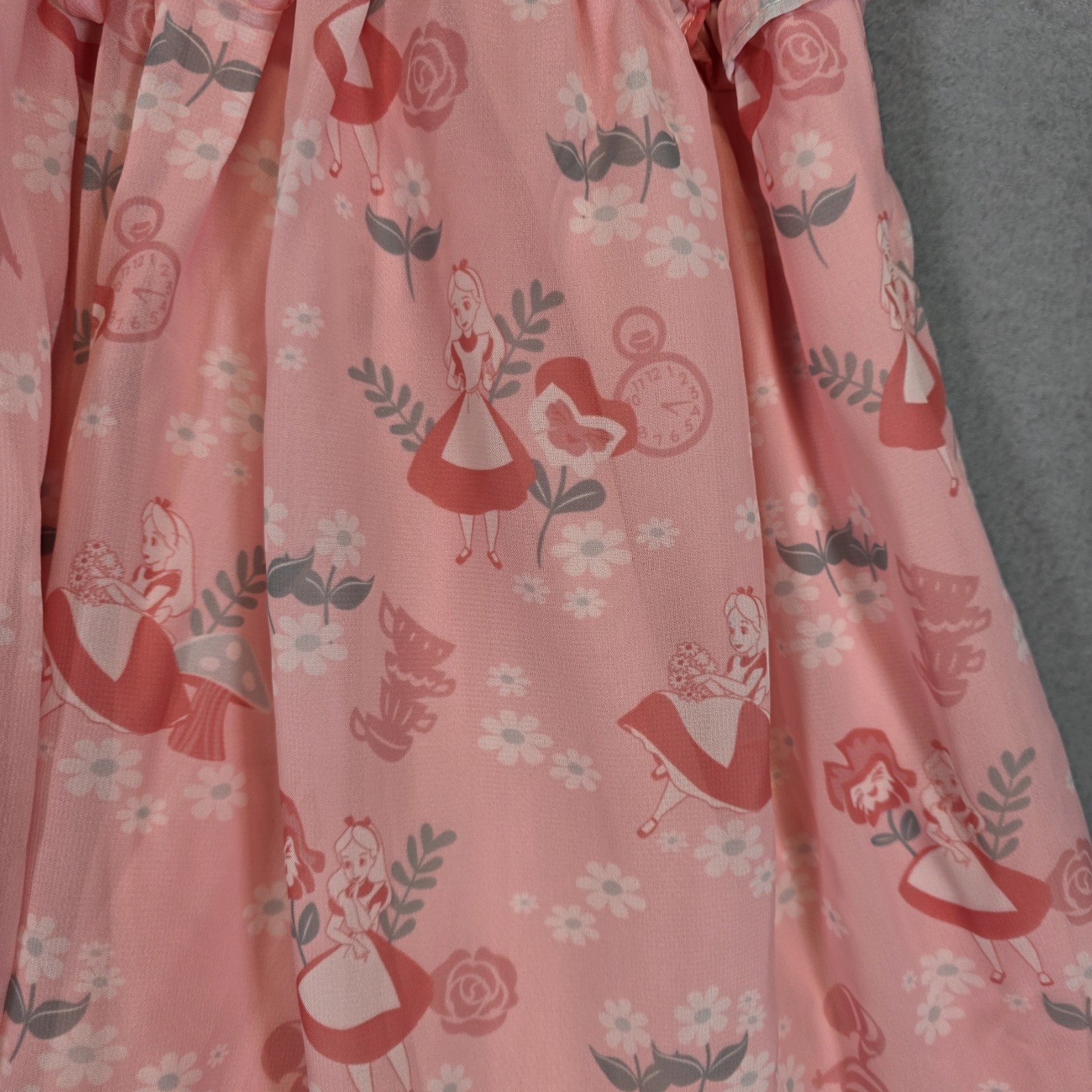 New Disney BoxLunch Smocked Dress Large Pink Alice in Wonderland Her Universe