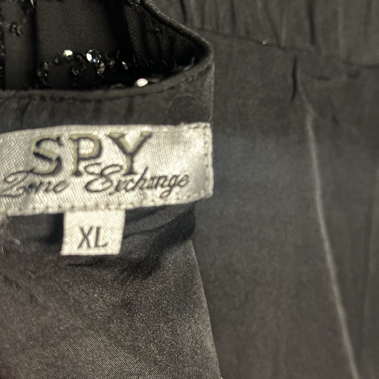 NWT Spy Zone Exchange Keyhole Back Opening Black Size XL Spy Siri Long