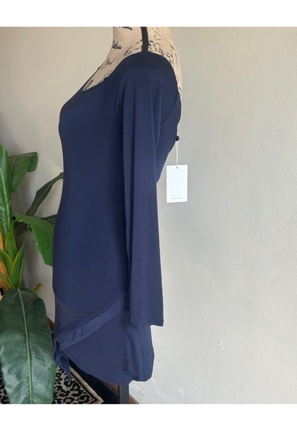 Lovers + Friends Off Shoulder Asymmetrical Hem Navy Dress by Size Small NWT