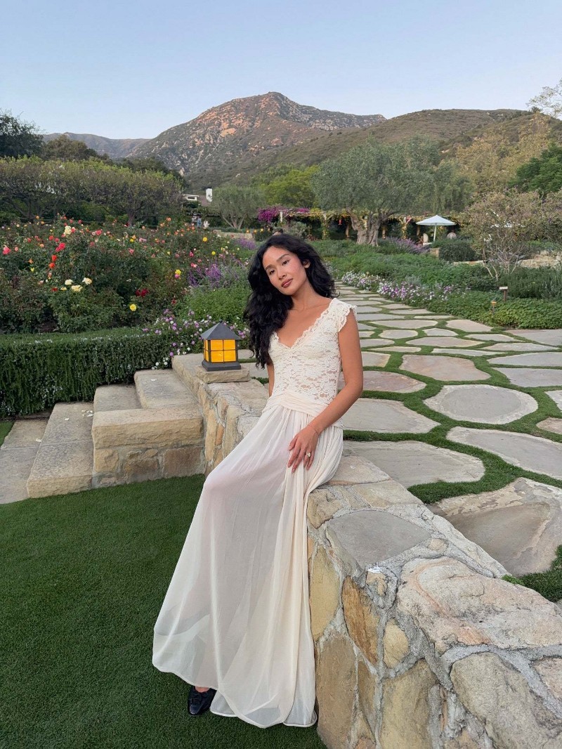 2026 Spring/Summer Evening Gown V-neck Chiffon Maxi Dress Off-the-Shoulder Lace
