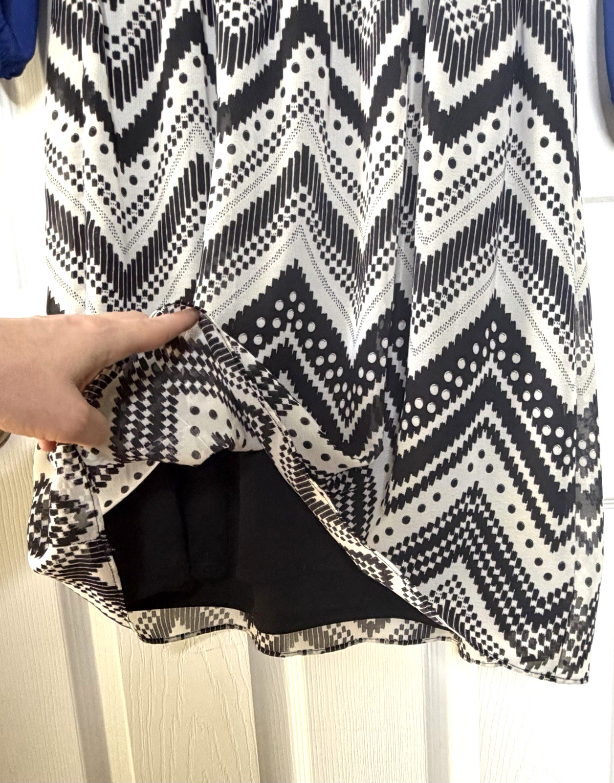 Small Modcloth Black, White, Royal Blue Chevron Chiffon Bow Dress 3/4 Sleeve