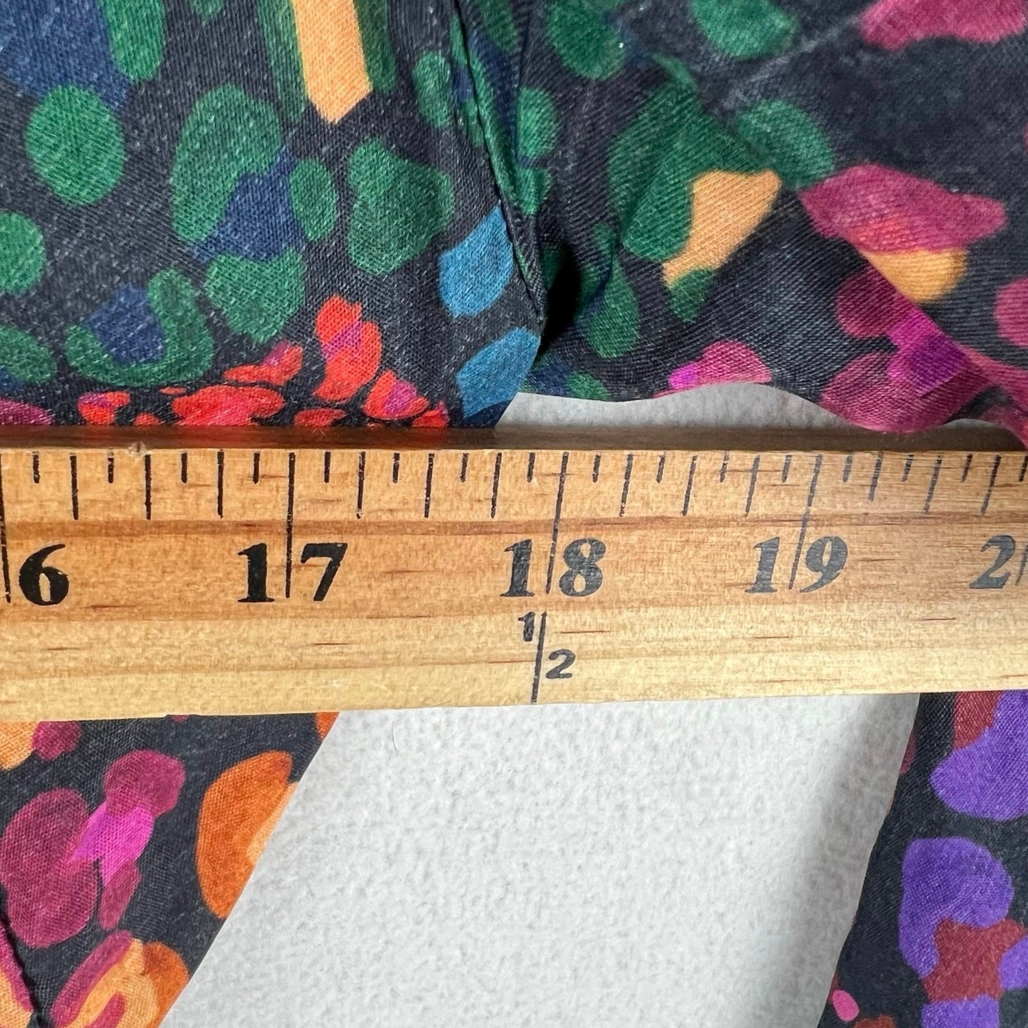 Farm Rio WMNS Rainbow Hearts Lenzing Ecovero Viscose Midi Dress SZ M Multi Color