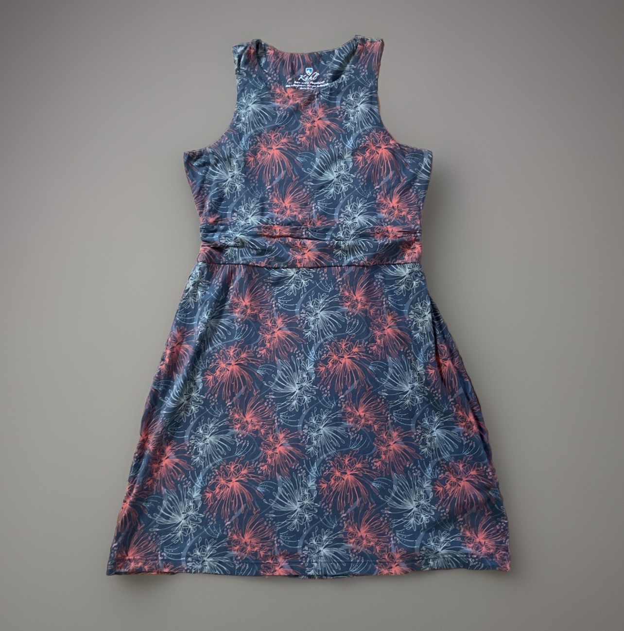Kuhl Womens Dress Medium Stretch Outdoors Summer Hiking Casual Printed