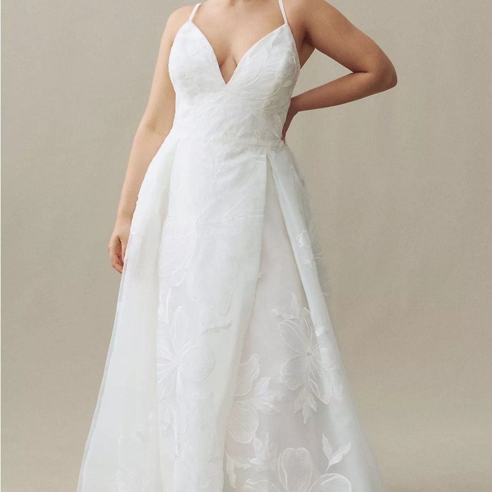 Wtoo by watters Romu sleeveless wedding gown size 6 slit white dress SAMPLE